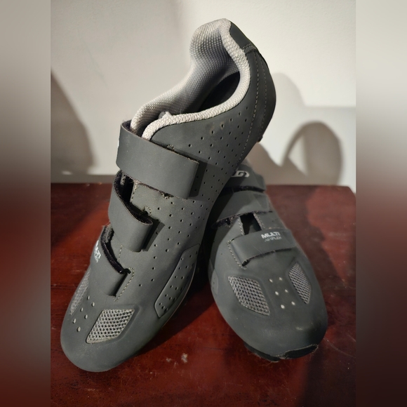 NWOT Louis Garneau LG multi air flex 2 cycling cleats men size 44 - Picture 2 of 8